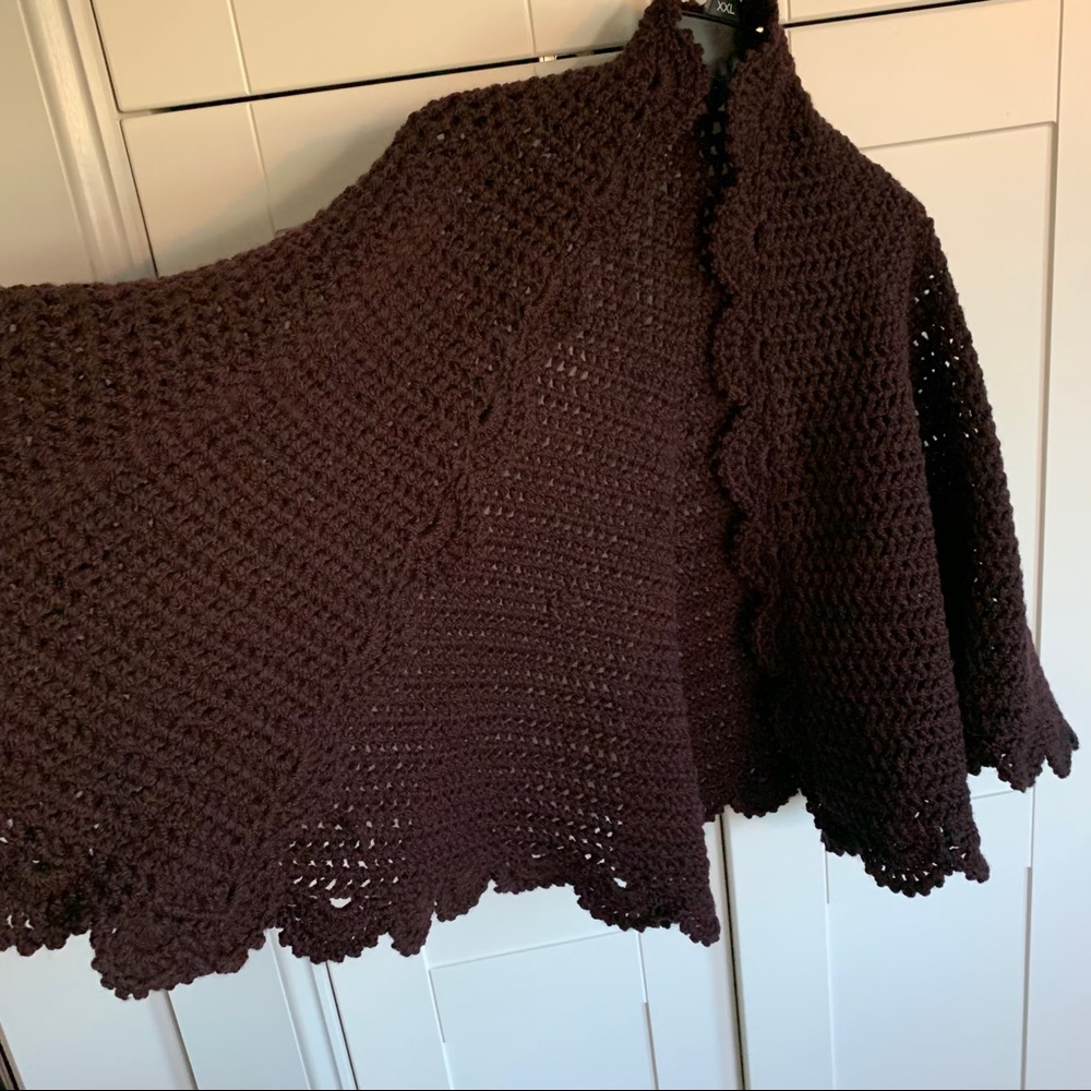 ✨Vintage✨Hand Crochet cape shrug✨Mint condition - Picture 3 of 6